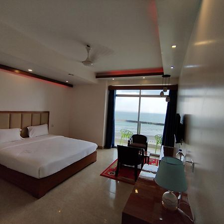 Hotel Sea Moon Cox's Bazar Exteriör bild