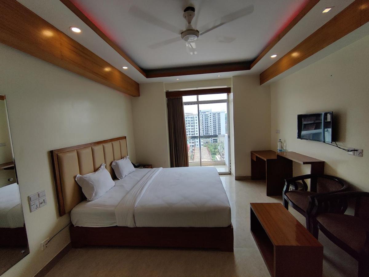 Hotel Sea Moon Cox's Bazar Exteriör bild